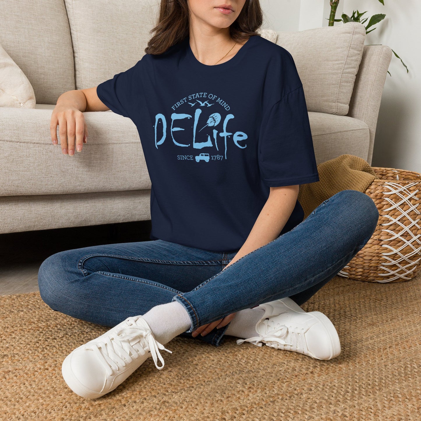 DeLife Tee