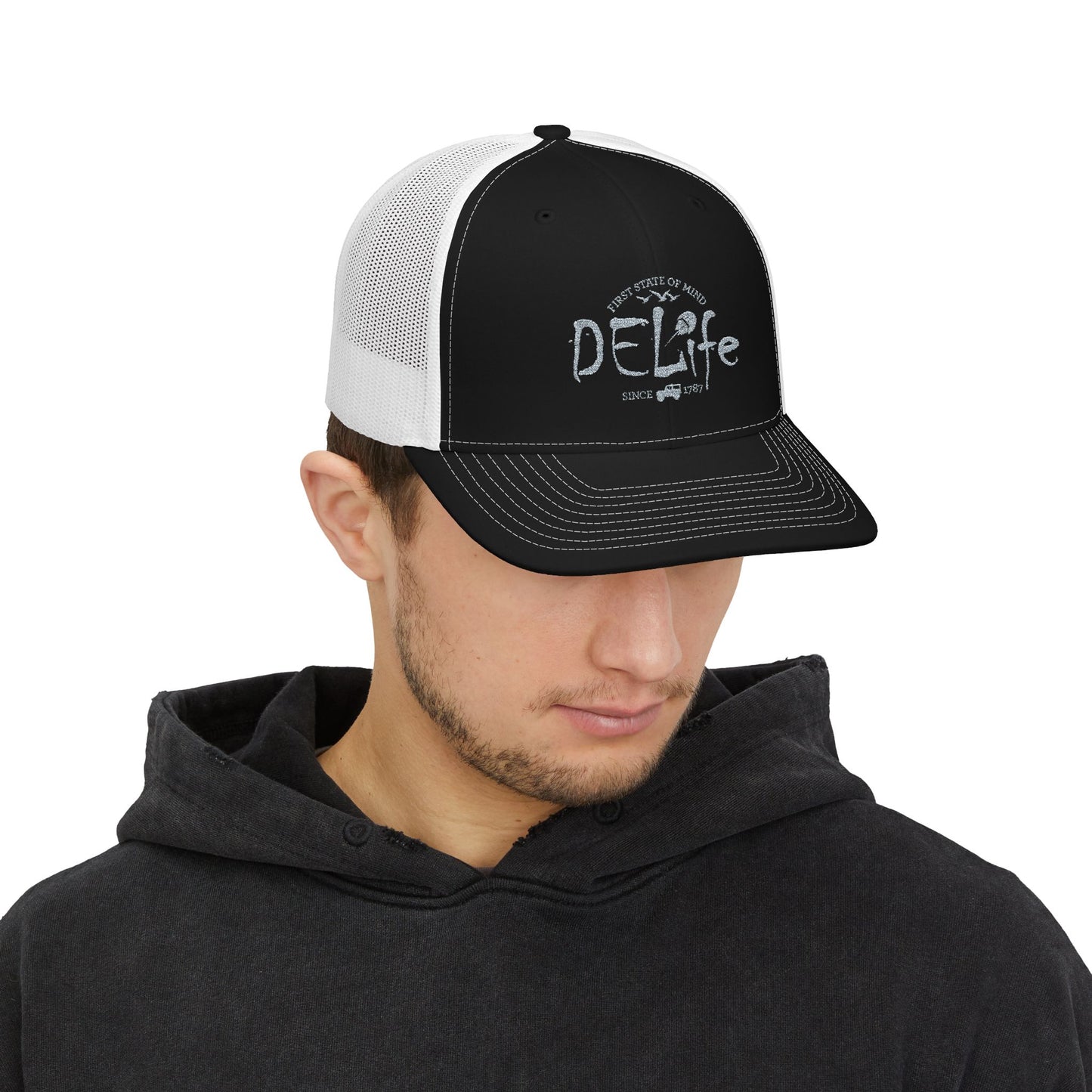 DELife Snapback Trucker Cap